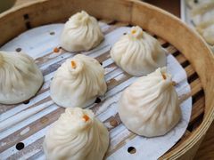 手拆蟹粉小笼包-苏小柳点心·手作小笼包(新街口分院店)