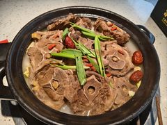 -沪小胖·小龙虾·蓝龙王(八佰伴店)