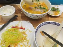 -西部马华清真兰州牛肉面·烧烤夜市(三里河店)