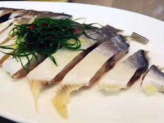 -忆食尚腊味煲仔饭(华南城店)