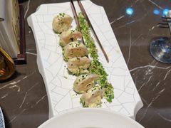 -海派悦庭·海胆烧麦·新融合菜(凯德广场店)