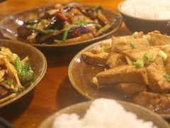 -苗湘食府(十年店)