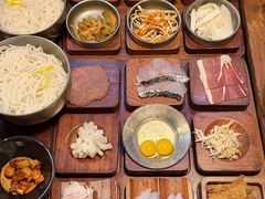 -银米·云南传统过桥米线(双廊黑金冠店)