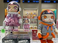 -泡泡玛特POPMART(蓝色港湾店)