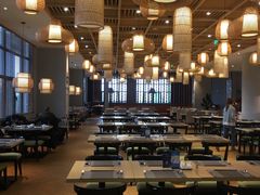 大堂-齐河孔雀王温泉酒店·金孔雀自助百汇