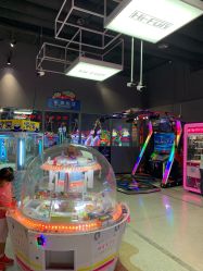 -嗨翻Hi-Fun竞技主题乐园·蹦床团建生日聚会(五棵松华熙店)