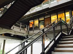 -ROAST coffee & eatery