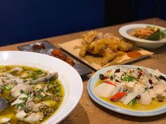 -金牌老碗时尚陕菜(王府井百货店)