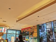 -老周家酱卤猪蹄私房菜(克拉玛依西街店)
