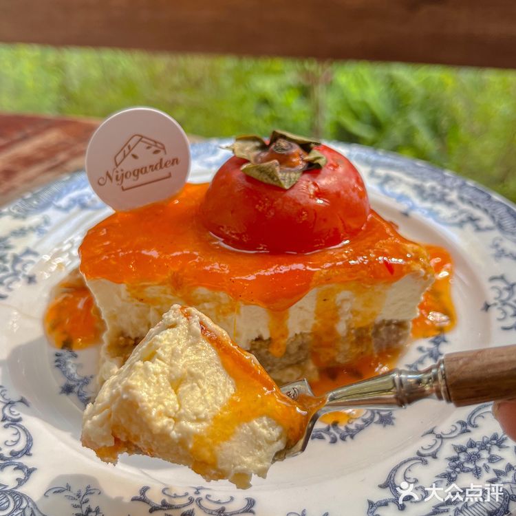 湖州探店｜藏在山里的花园餐厅，美食拍照都超棒