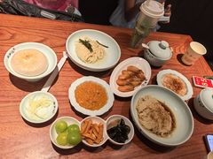 -裕兴记•蟹黄面馆(人民广场店)