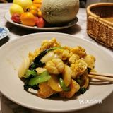 一人食之鲜虾仁青菜炒年糕