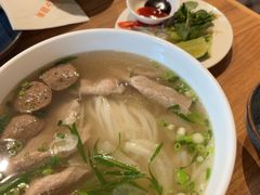 M5安格斯牛•火车头河粉-越美小馆·越南料理(曲江店)