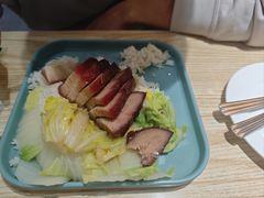 -滋味满屋美食坊(上海街店)