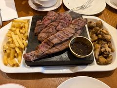 牛腹裙扒+羔羊柳双拼-Entrecôte 法国牛扒馆(保利·时光里店)