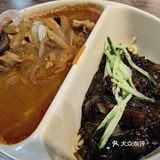 今回は韓国街に行きました