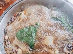 -渝尚香辣虾干锅鸭头