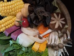 -湊湊火锅·茶憩(上海合生汇店)