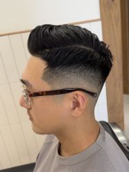 -MARTIN'S BARBER SHOP男士理发馆