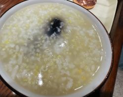 -禾馨·母婴护理月子中心(世纪大道店)