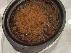 精品干捞粉丝煲-鑫巴蜀小镇 · 水煮鱼专研店(玉桥店)