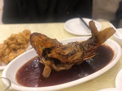 罾蹦鲤鱼-奥华餐厅·老张记(台基厂店)