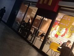 门面-麦当劳(武昌火车站店)