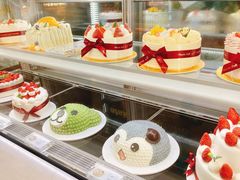 -花花卷卷·鲜食蛋糕(静安久光百货店)