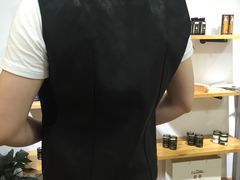 -爱革·奢品·鞋包·衣物·家居(博荟广场店)