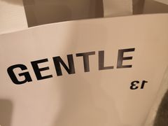 -Gentle Monster(Galleria百货狎鸥亭店)