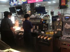 -麦当劳(江湾镇店)