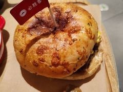 -必胜客(大宁路店)