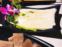笋片-京韵胡同·酱香羊蝎子火锅涮肉(长寿路店)