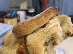 橄榄芝士夏巴塔-WHEAT&BAKER-麥(凯德来福士店)