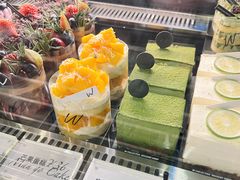 -W COLLECTIVE  DESSERT SHOP