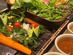 东北蘸酱菜-蘸小院铁锅炖·蘸酱菜·东北菜(怀远门店)