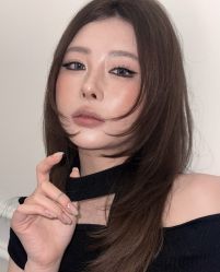 -明天见·化妆造型工作室