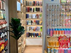 -猫的天空之城概念书店(苏州平江店)