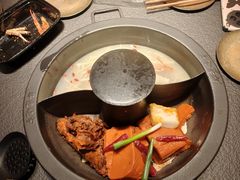-晓宇重庆火锅(西安荟聚店)