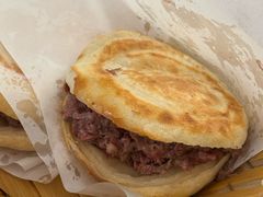-闫家驴肉老店(华电一校店)