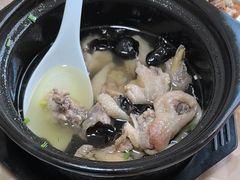 -山里人家土菜馆(茅山店)