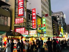 -六合夜市