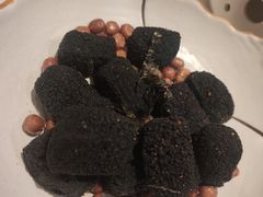 松露黑豆腐-粤小馆(天安云谷店)
