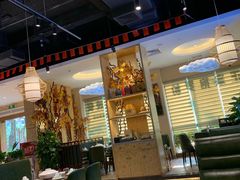 大堂-龙泉人椰子鸡·糟粕醋·地标海南菜(龙昆南店)