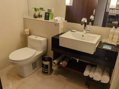 -上海浦东假日酒店