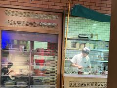 门面-胖老汉椒麻鸡清真新疆菜(西御街店)