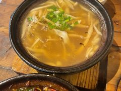 -有红鸡毛店·砂锅菜(抚琴夜市店)