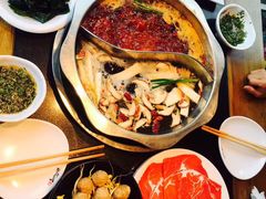 -纸盐河码头火锅(十八梯店)
