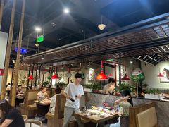 -叶派龙虾•招牌香辣蟹·海鲜(中海国际店)