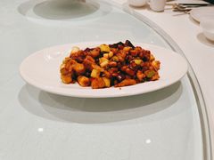 -渝信川菜 · 川味家常菜(财富购物中心店)